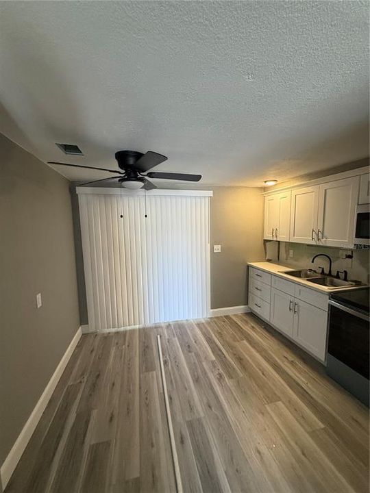 В аренду: $1,795 (2 спален, 1 ванн, 728 Квадратных фут)