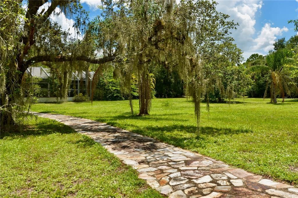 For Sale: $1,353,750 (5 beds, 3 baths, 3512 Square Feet)