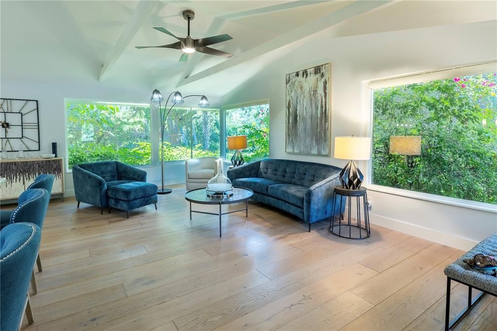 For Sale: $1,353,750 (5 beds, 3 baths, 3512 Square Feet)