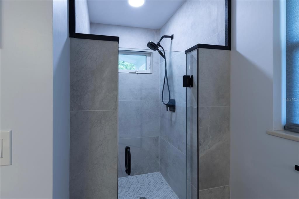 For Sale: $1,353,750 (5 beds, 3 baths, 3512 Square Feet)