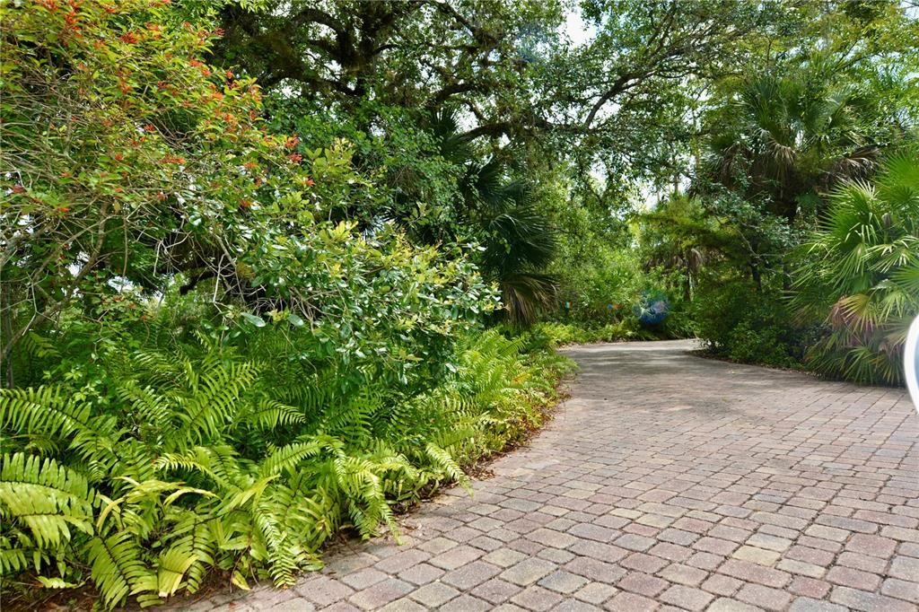 For Sale: $1,353,750 (5 beds, 3 baths, 3512 Square Feet)