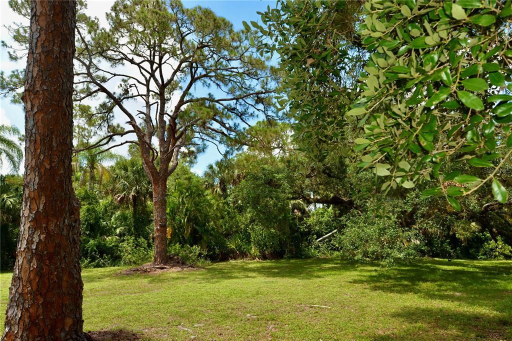 For Sale: $1,353,750 (5 beds, 3 baths, 3512 Square Feet)