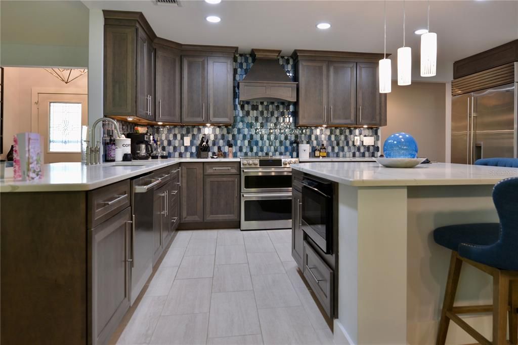 For Sale: $1,353,750 (5 beds, 3 baths, 3512 Square Feet)