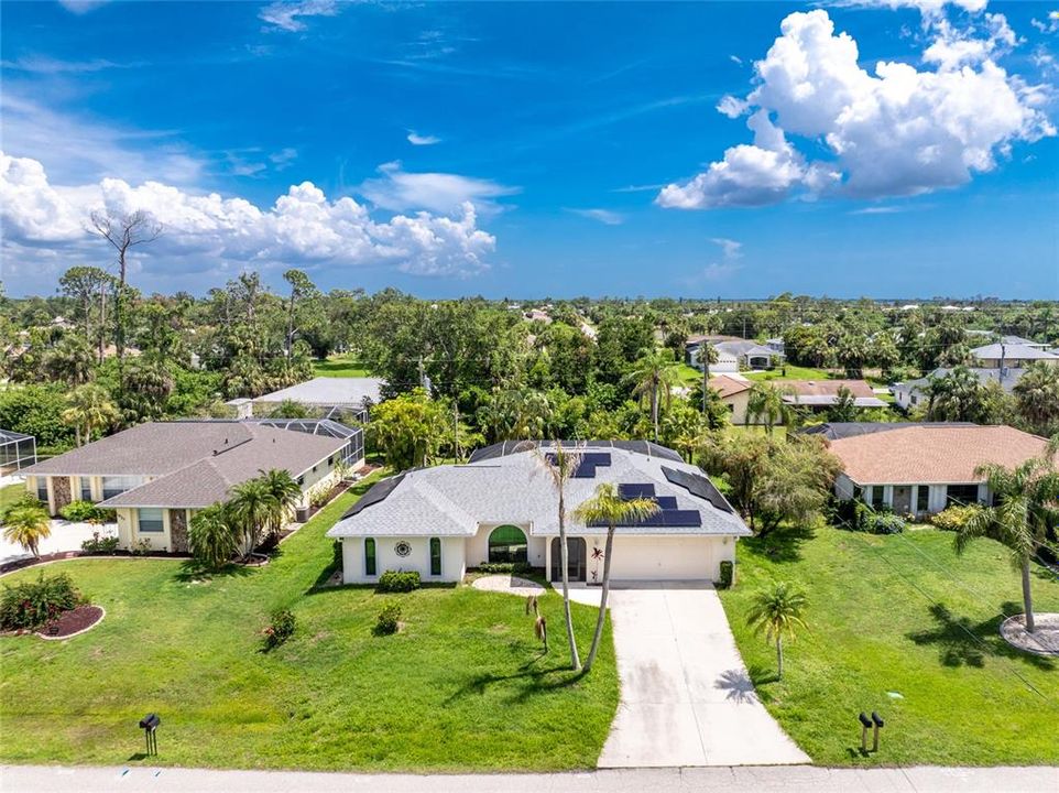 Activo con contrato: $299,000 (2 camas, 3 baños, 1384 Pies cuadrados)