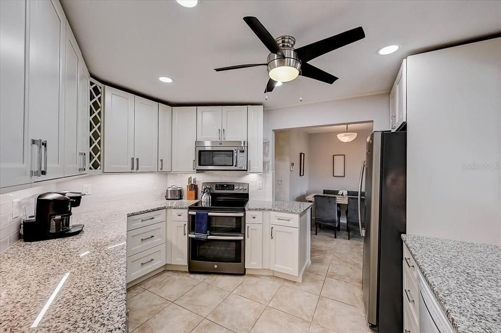 For Rent: $6,000 (2 beds, 2 baths, 1867 Square Feet)