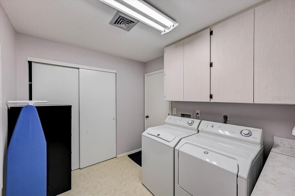 For Rent: $6,000 (2 beds, 2 baths, 1867 Square Feet)