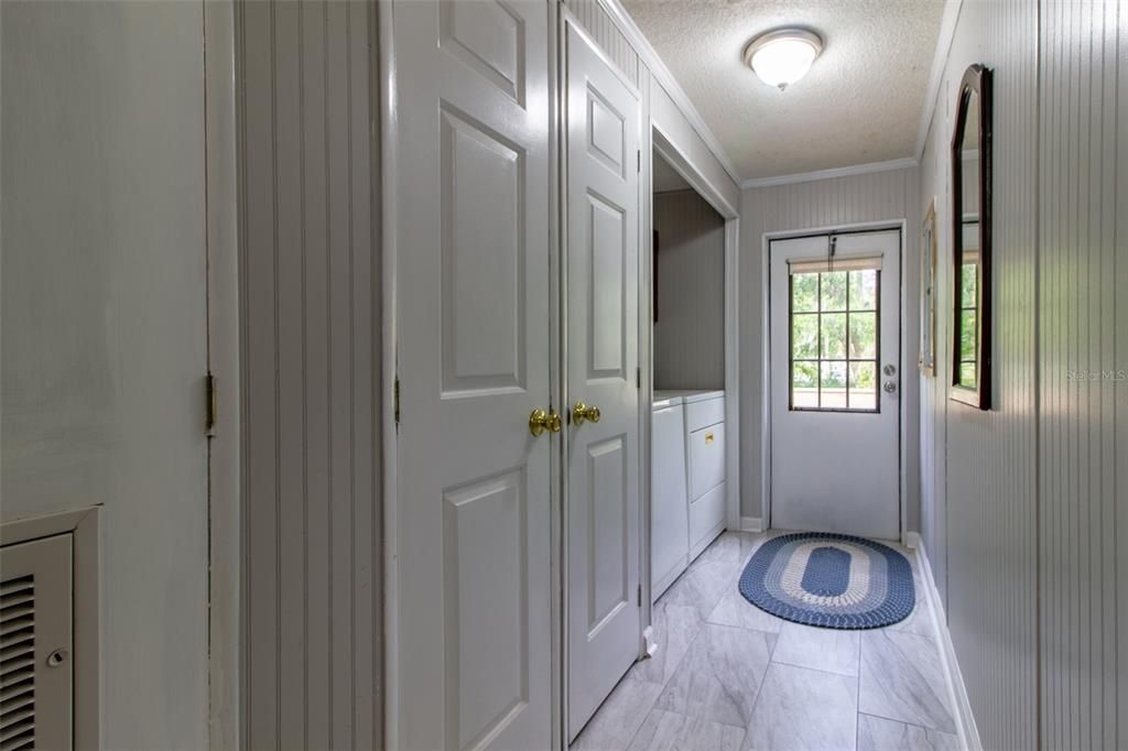 На продажу: $299,000 (3 спален, 2 ванн, 1728 Квадратных фут)