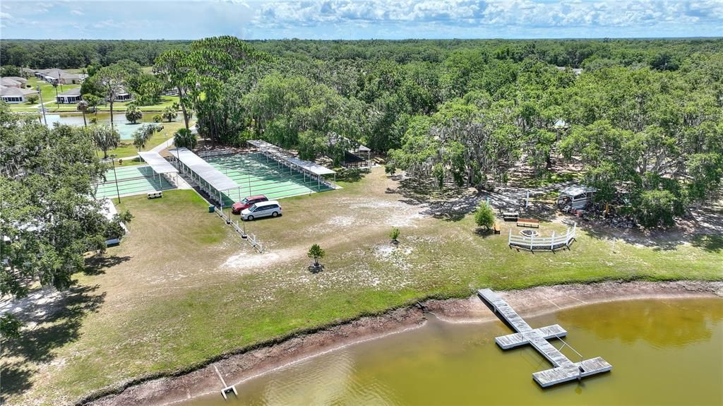 待售: $140,000 (1 贝兹, 1 浴室, 648 平方英尺)