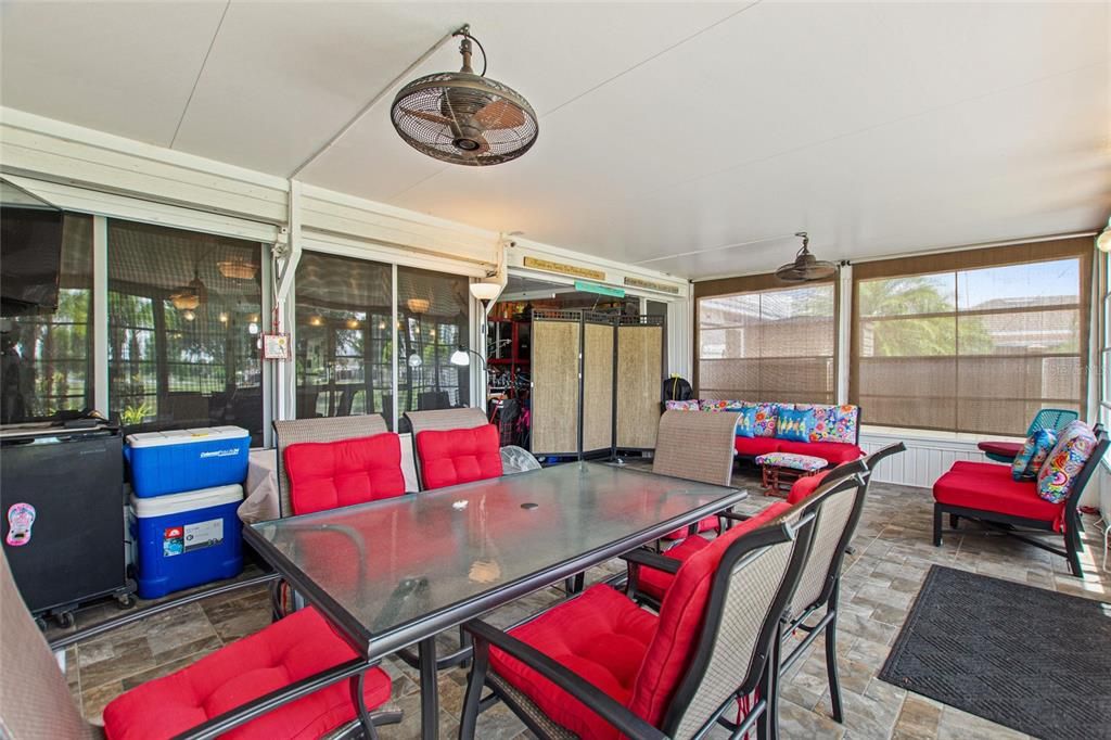 待售: $140,000 (1 贝兹, 1 浴室, 648 平方英尺)