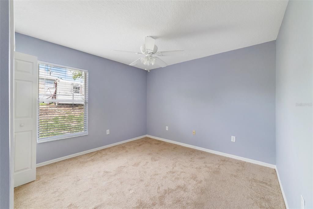 Active With Contract: $250,000 (3 beds, 2 baths, 1819 Square Feet)