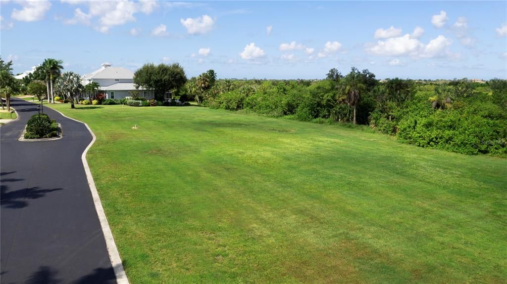 待售: $140,000 (0.54 acres)