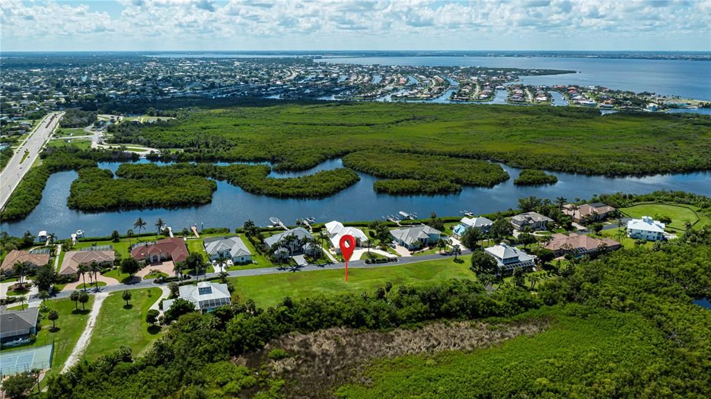 待售: $140,000 (0.54 acres)