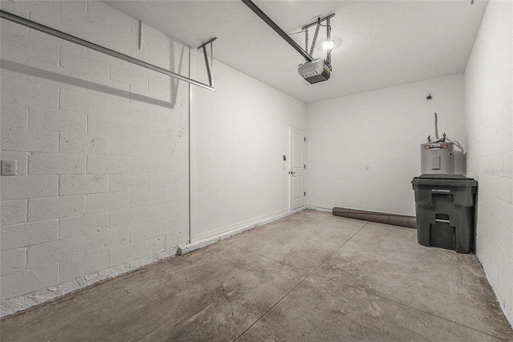 En Renta: $2,550 (3 camas, 2 baños, 1373 Pies cuadrados)