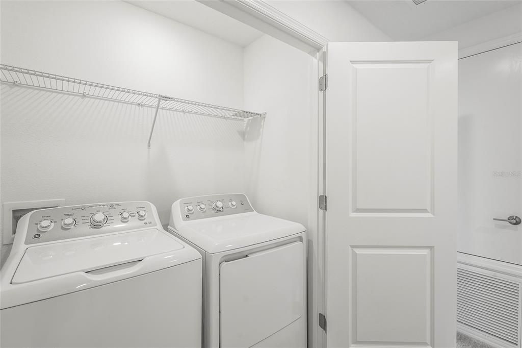 En Renta: $2,550 (3 camas, 2 baños, 1373 Pies cuadrados)