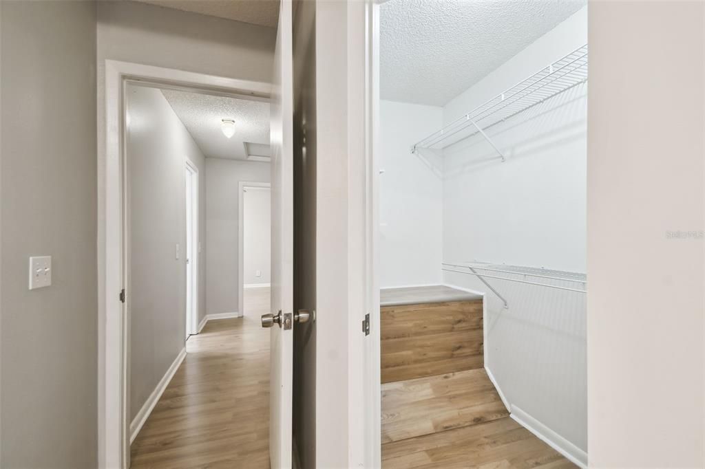 待售: $190,000 (2 贝兹, 2 浴室, 1110 平方英尺)