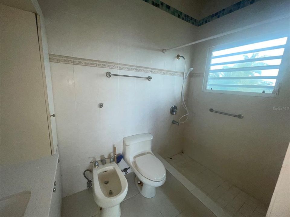 На продажу: $290,000 (3 спален, 2 ванн, 20 Квадратных фут)