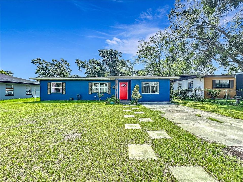 Recently Sold: $205,000 (3 beds, 1 baths, 1066 Square Feet)