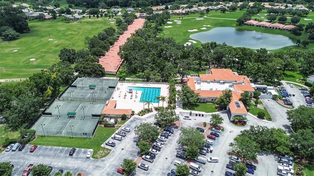 На продажу: $819,000 (4 спален, 3 ванн, 3121 Квадратных фут)