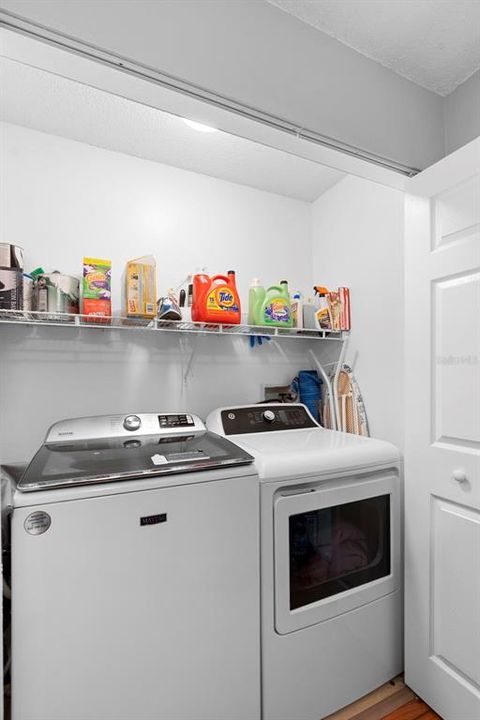 En Venta: $270,000 (3 camas, 2 baños, 1180 Pies cuadrados)