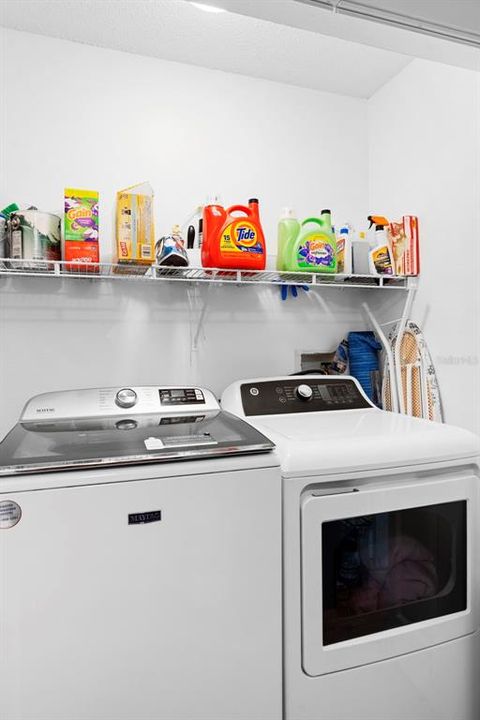 En Venta: $270,000 (3 camas, 2 baños, 1180 Pies cuadrados)