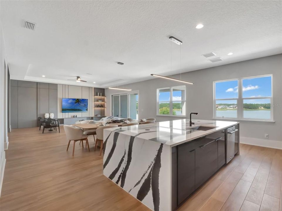 For Rent: $14,700 (5 beds, 4 baths, 4355 Square Feet)