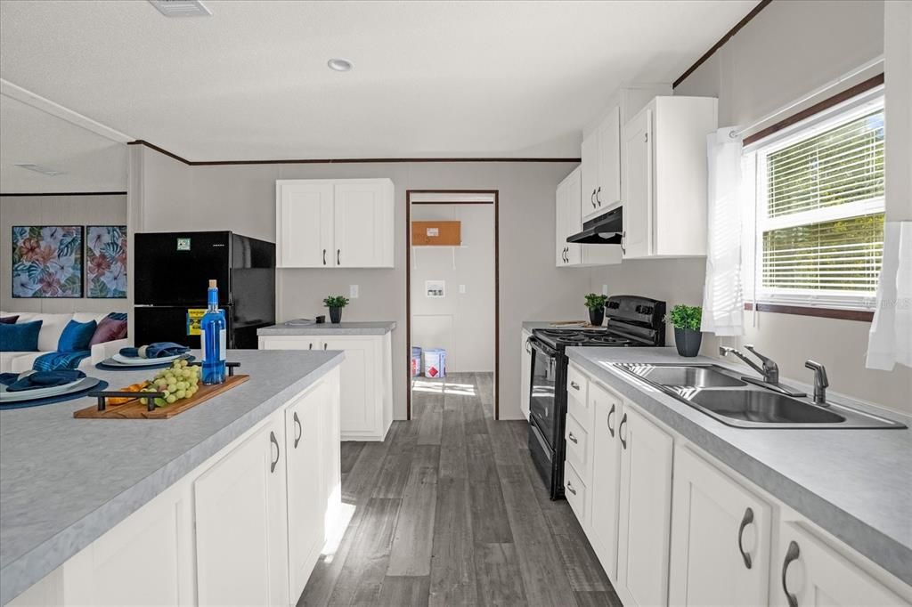 En Venta: $225,000 (4 camas, 2 baños, 1456 Pies cuadrados)