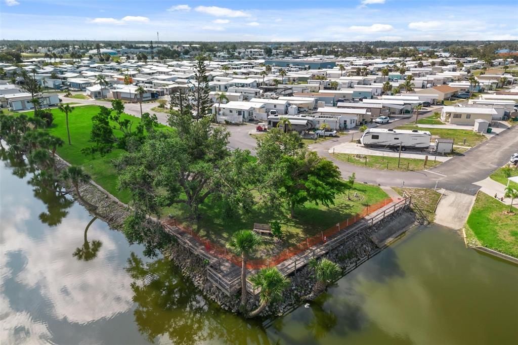 待售: $43,000 (0.04 acres)