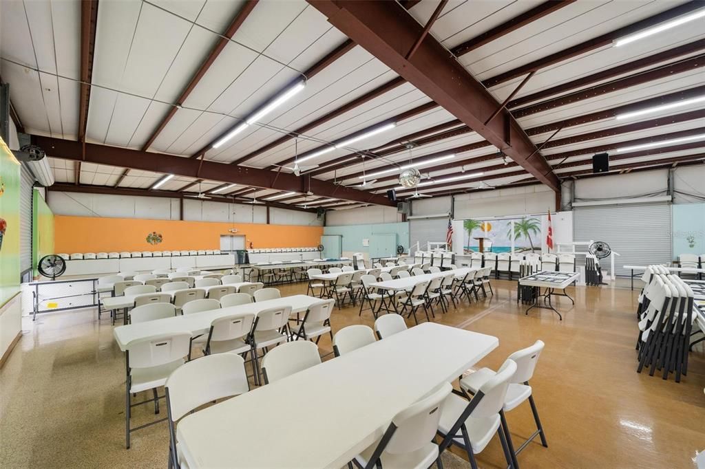 待售: $43,000 (0.04 acres)