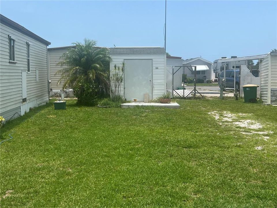 待售: $43,000 (0.04 acres)