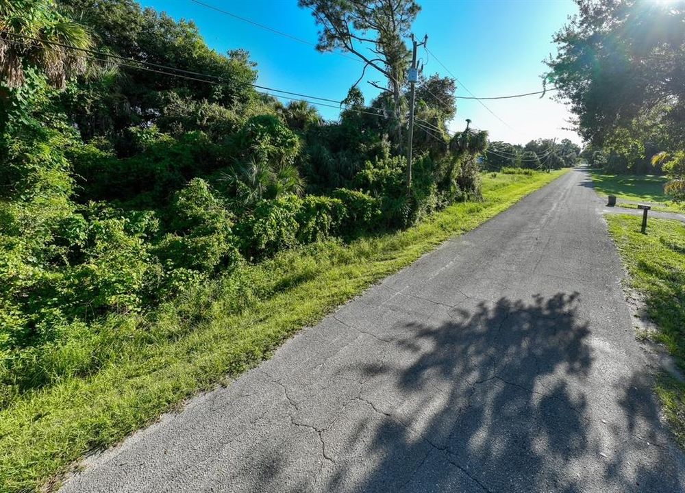 For Sale: $23,500 (0.12 acres)