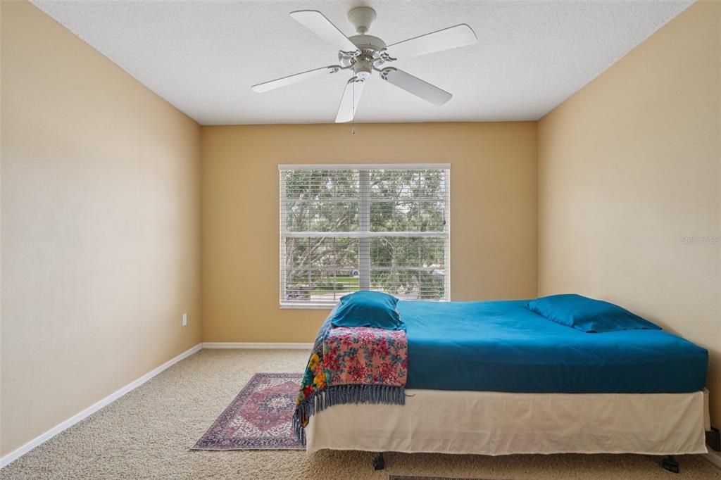 Active With Contract: $294,997 (3 beds, 2 baths, 1827 Square Feet)