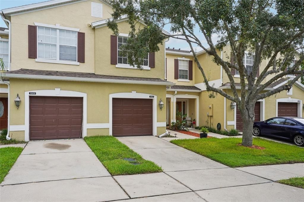 Active With Contract: $294,997 (3 beds, 2 baths, 1827 Square Feet)