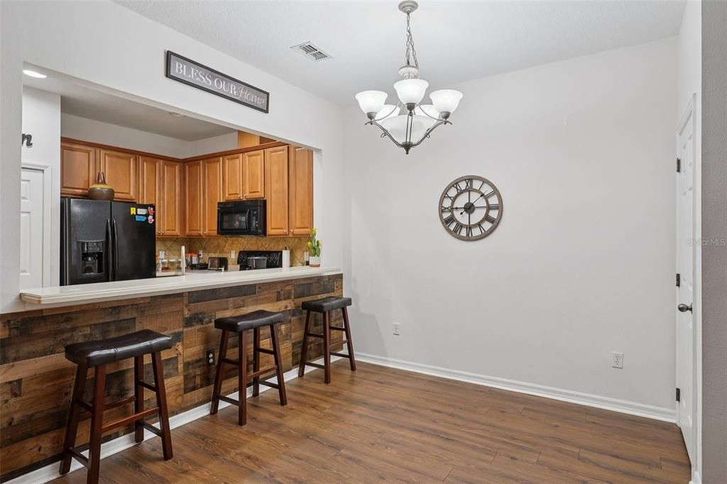 Active With Contract: $294,997 (3 beds, 2 baths, 1827 Square Feet)