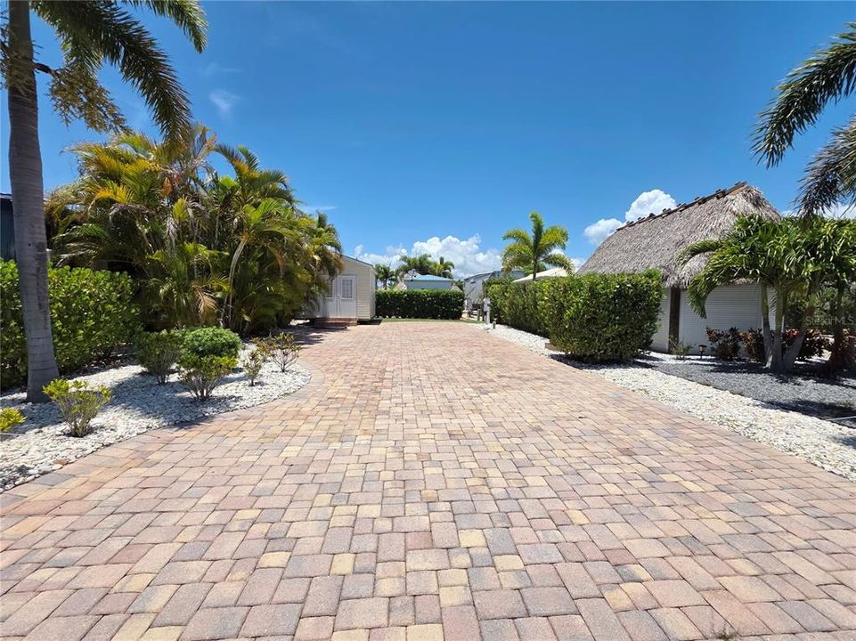 待售: $182,500 (0.07 acres)