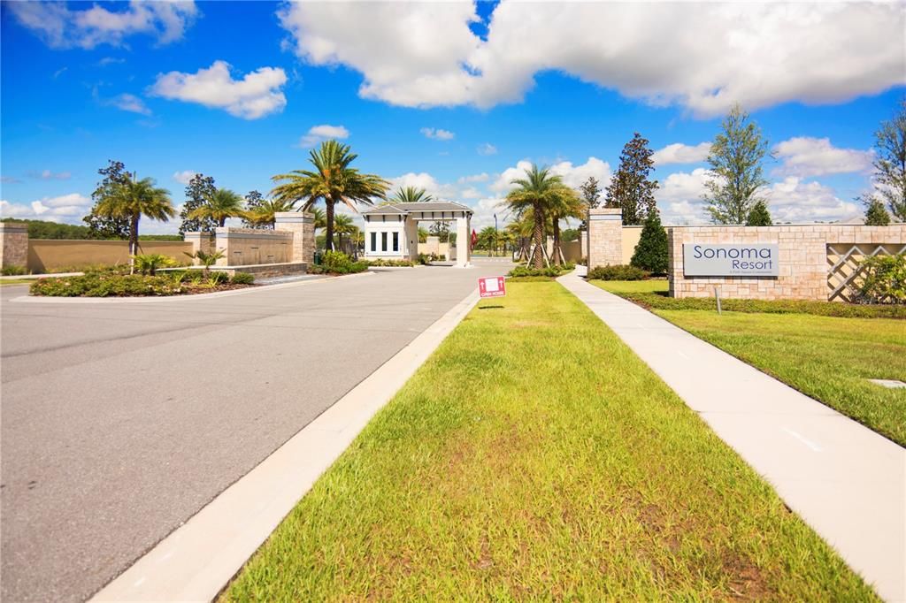 For Rent: $5,300 (10 beds, 8 baths, 4095 Square Feet)