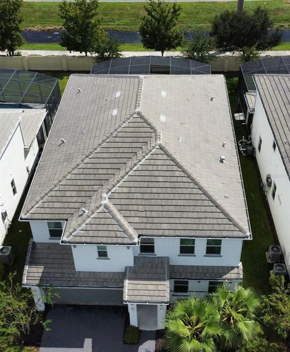 For Rent: $5,300 (10 beds, 8 baths, 4095 Square Feet)