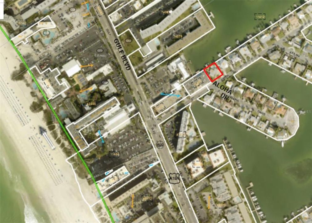 合同活跃: $750,000 (3 贝兹, 3 浴室, 1996 平方英尺)