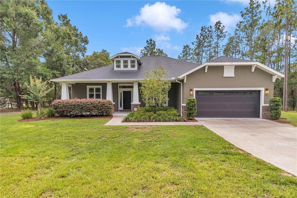 Active With Contract: $549,900 (3 beds, 2 baths, 2121 Square Feet)