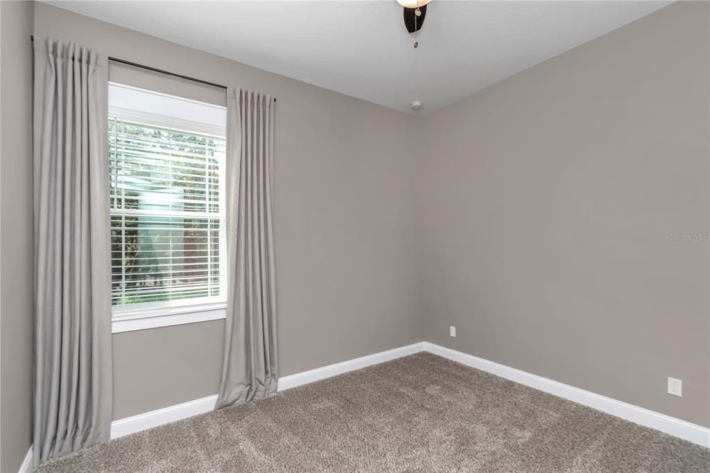 Active With Contract: $549,900 (3 beds, 2 baths, 2121 Square Feet)