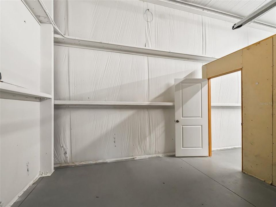 For Sale: $999,900 (0 beds, 0 baths, 2400 Square Feet)