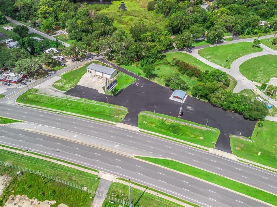 For Sale: $999,900 (0 beds, 0 baths, 2400 Square Feet)