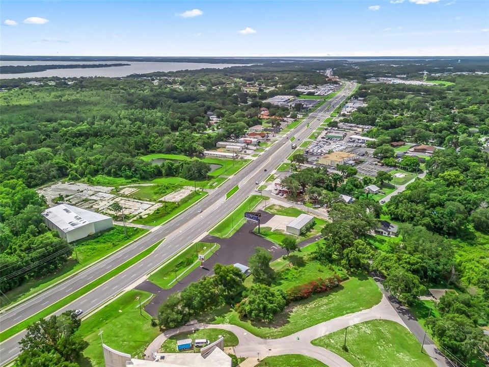 For Sale: $999,900 (0 beds, 0 baths, 2400 Square Feet)