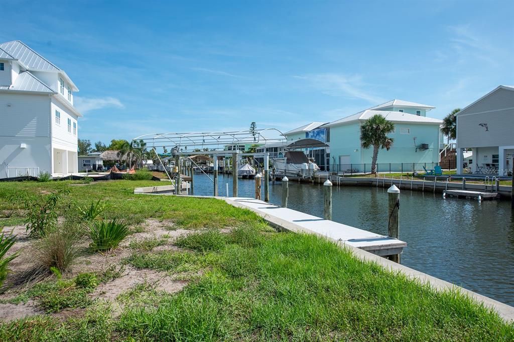 Под контрактом: $475,000 (2 спален, 1 ванн, 950 Квадратных фут)