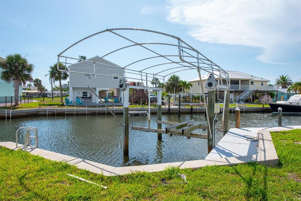 Под контрактом: $475,000 (2 спален, 1 ванн, 950 Квадратных фут)