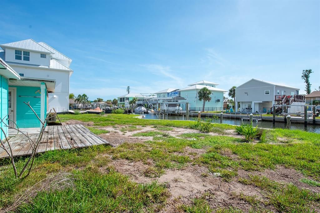 Под контрактом: $475,000 (2 спален, 1 ванн, 950 Квадратных фут)