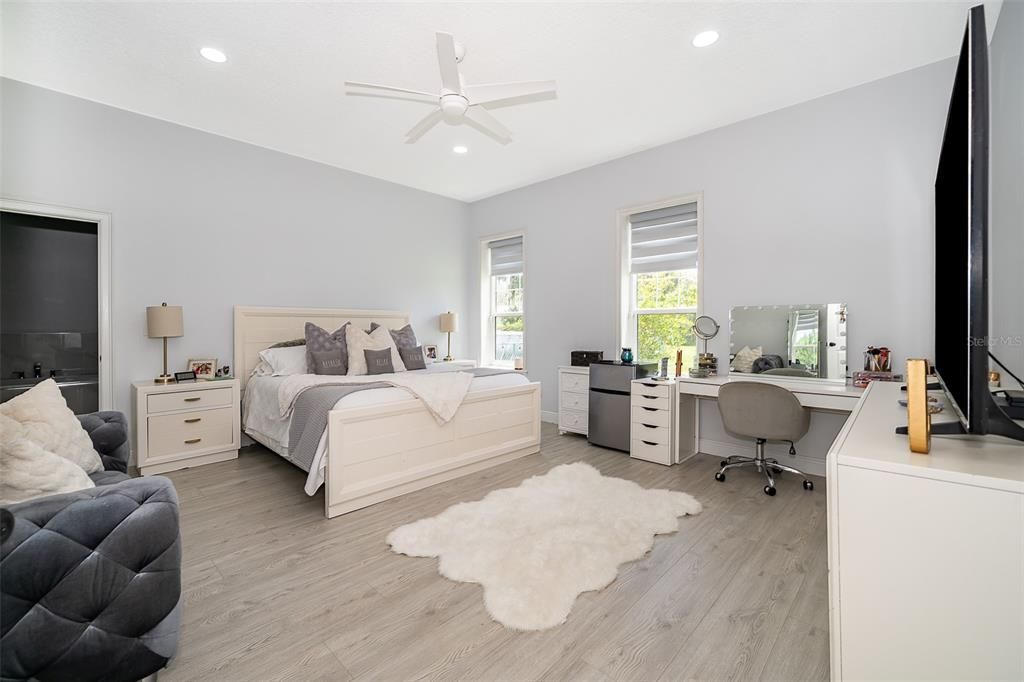 For Sale: $1,590,000 (5 beds, 3 baths, 4347 Square Feet)