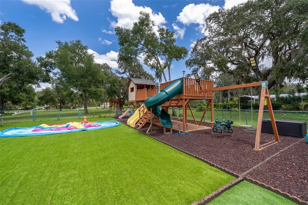 For Sale: $1,590,000 (5 beds, 3 baths, 4347 Square Feet)