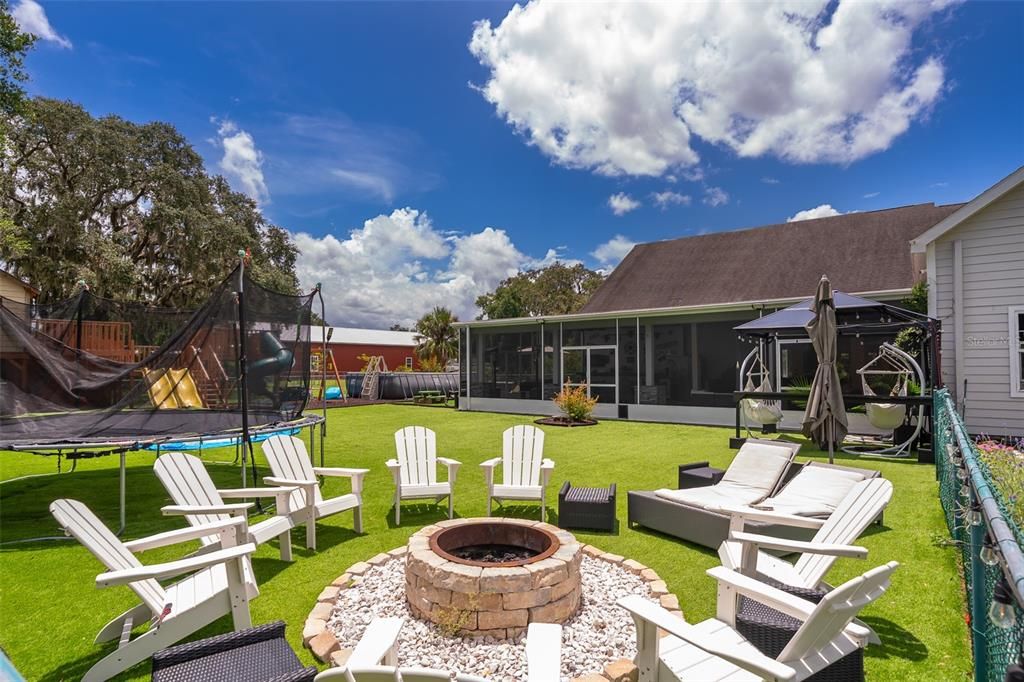 For Sale: $1,590,000 (5 beds, 3 baths, 4347 Square Feet)