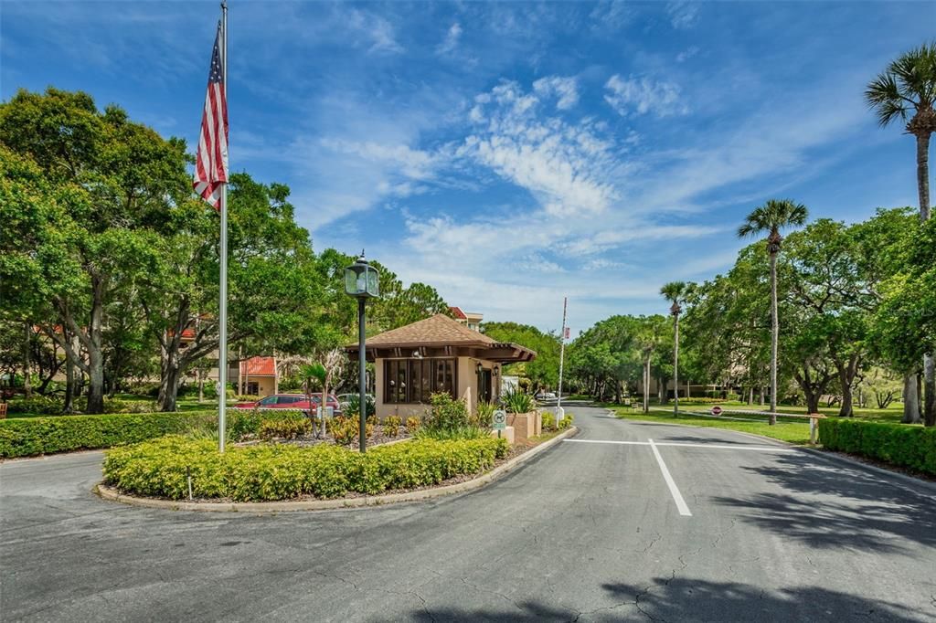 For Sale: $270,000 (2 beds, 2 baths, 1565 Square Feet)