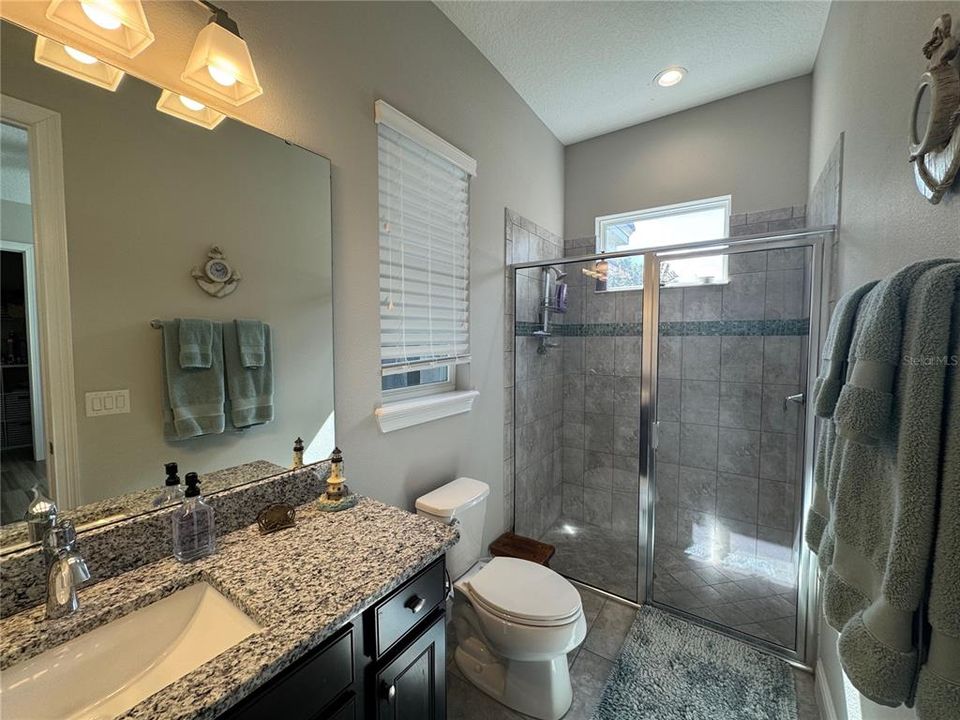 For Sale: $1,399,000 (5 beds, 5 baths, 4172 Square Feet)